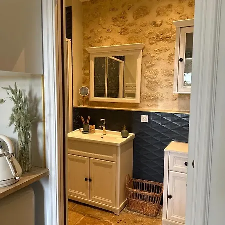 La Tour D'anea Maison d'hôtes